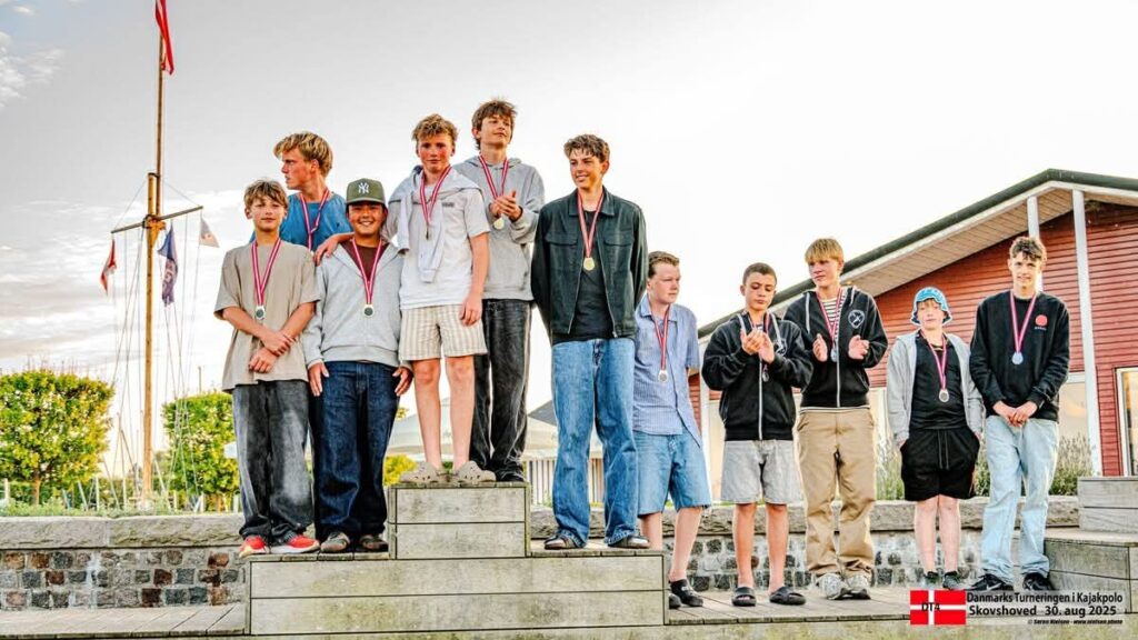 kajakpolo hold på podium